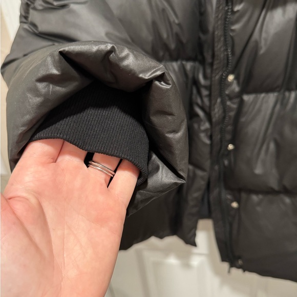 Gentle Herd “Puffy Channel-Quilt Jacket” Black, Size M and Size L - Picture 3 of 7